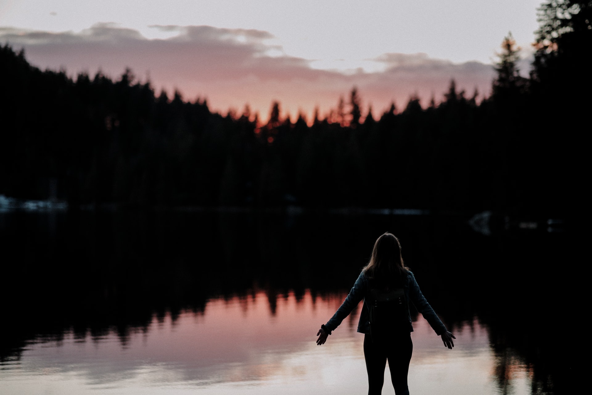 Featured image for “Praising God Amid Agonizing Realities”